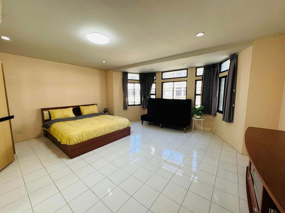 รูป 🏡 ให้เช่าทาวน์โฮม / โฮมออฟฟิศ | สุขุมวิท 31 (อโศก–พร้อมพงษ์) ทำเลใจกลางเมือง เหมาะทั้งอยู่อาศัยและทำออฟฟิศ - รูปที่ 6/11