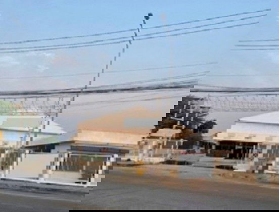 รูป ให้เช่าโกดังขนาดใหญ่ ริมถนนซอยพระยาสุเรนทร์ รามอินทรา 109 / พื้นที่โกดัง 1744 ตารางเมตร / รถใหญ่เข้าออกสะดวก - รูปที่ 6/9