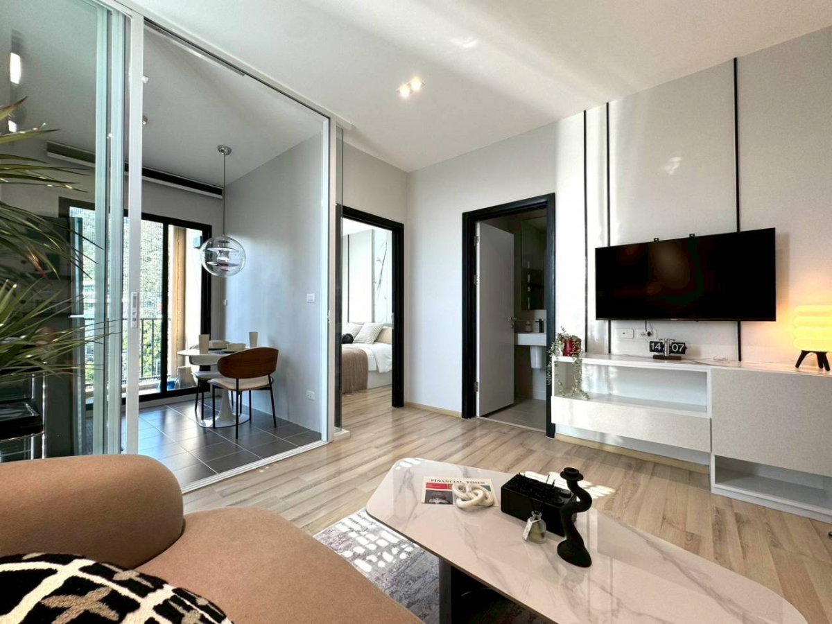The Base Uptown For Sell WR-04097 - image 3