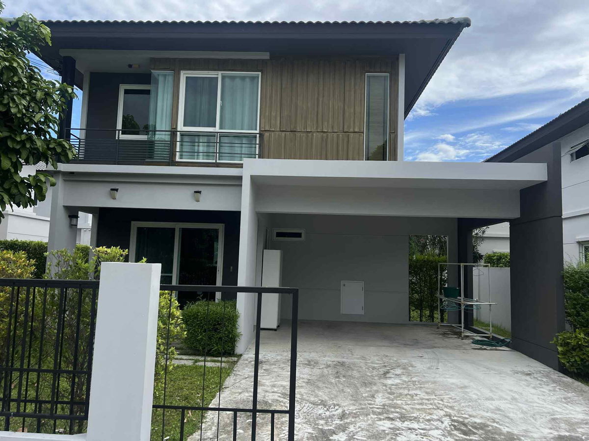 รูป ให้เช่าบ้านเดี่ยว Inizio สันกำแพงสายใหม่ | แต่งครบ Built-in ทั้งหลัง ฟรี! แม่บ้าน+คนสวน+เน็ต - รูปที่ 2/20