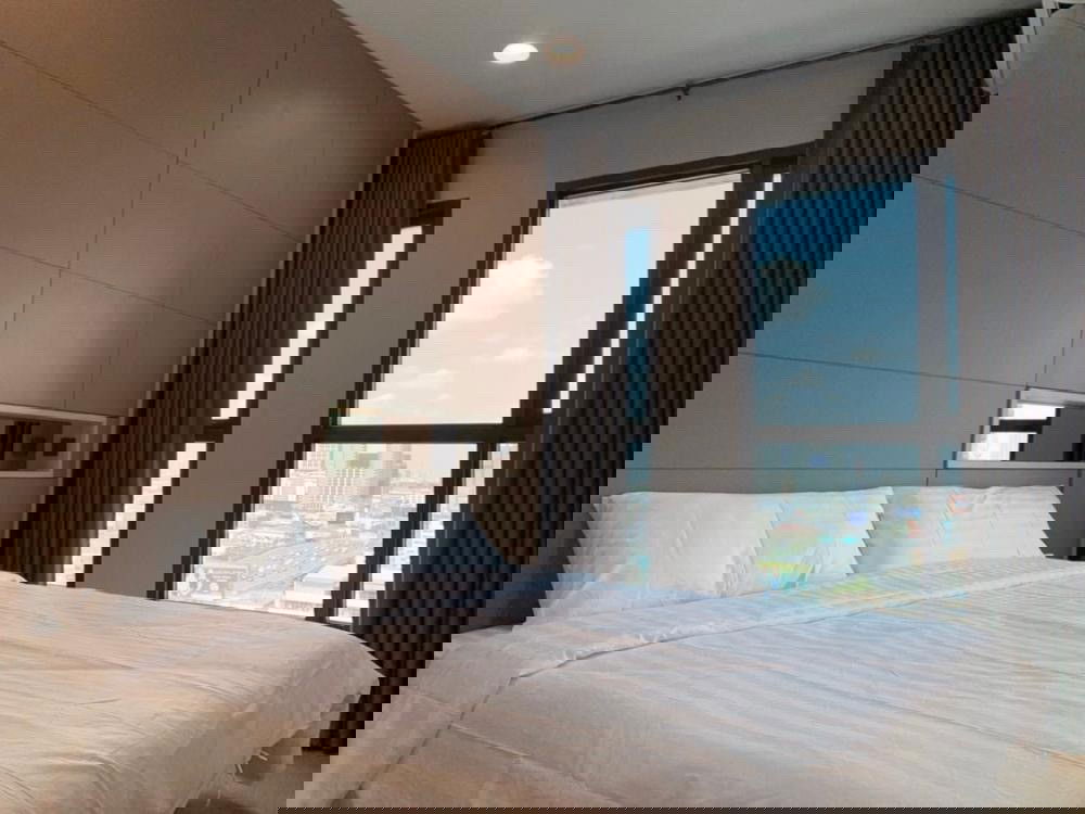 รูป  🎈#MT2307_488 🎈💥ด่วน💥ว่างชัวร์ รีบคลิก ก่อนหลุดมือ‼️ 𝗙𝗼𝗿 𝗥𝗲𝗻𝘁 1️⃣6️⃣k.🔥🔥#ใกล้MRTพระราม 9คอนโด    ลุมพินีสวีทดินแดงราชปรารภ  - รูปที่ 1/6