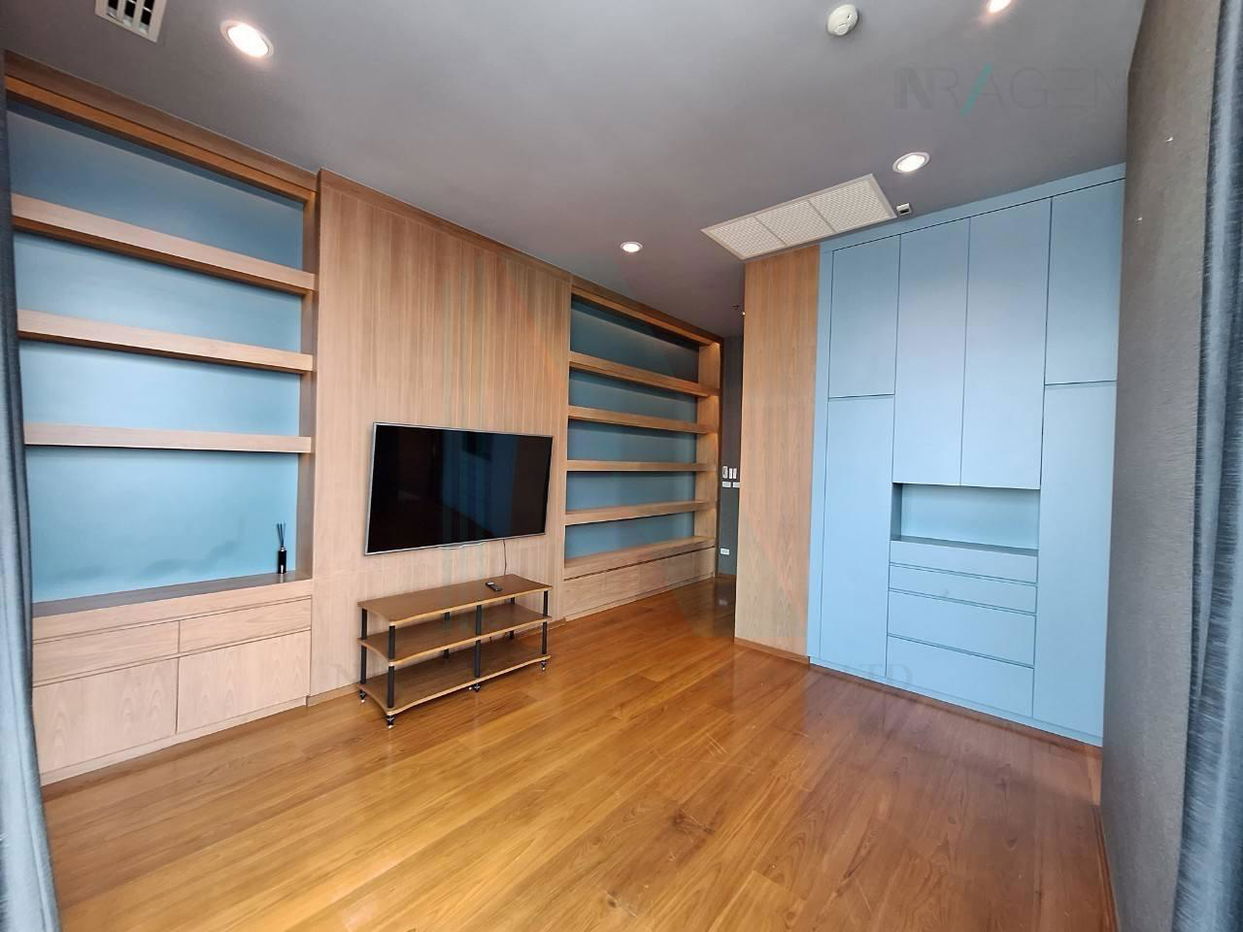 รูป ให้เช่าคอนโด พาร์โก้ สาทร อาคาร 1 ชั้น 27 Penthouse ขนาด 228 ตรม ใกล้ โรงเรียนนานาชาติเรนทรี - รูปที่ 2/8