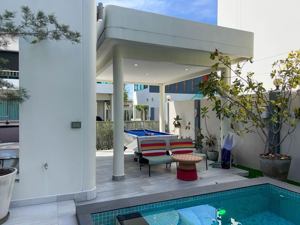 รูป ขายบ้านหรูพัทยา ทำเลทอง ใกล้อ่างเก็บน้ำมาบประชัน ที่สุดของความเป็นส่วนตัว ดีไซน์ทันสมัย ตอบโจทย์ไลฟ์สไตล์ไฮเอนด์ - รูปที่ 32/35