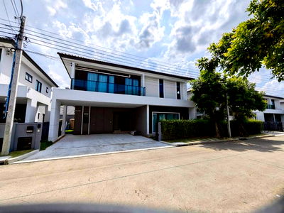 Houses for rent Song Prapha Road : Detached House for rent Centro Vibhavadi Bangkok