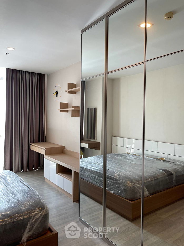 picture 1-BR Condo at The Room Bts Wongwianyai near BTS Wongwian Yai (ID 1466357) - 9/25