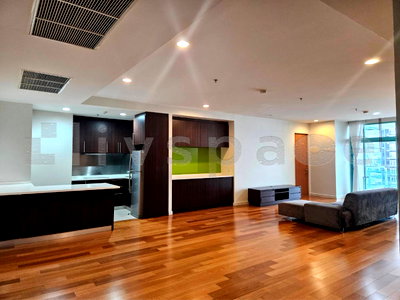 Condos for rent : ▚ LE206ツ Breathtaking Chao Phraya River View! Chatrium Riverside Exclusive 2 Bed 135 sq.m. Ready to Move In – Price Negotiable!