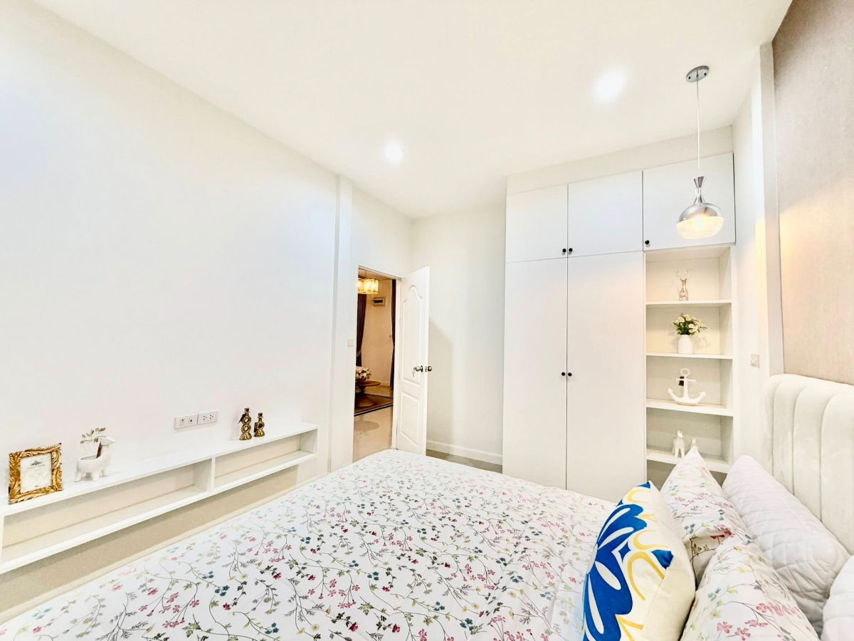 รูป ขายบ้านแฝด พัทยา ขนาด 36 ตรว. 2.89 ล้าน - รูปที่ 11/38