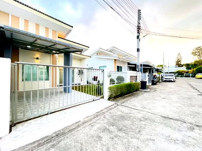 บ้านเดี่ยว บางละมุง ชลบุรี : ขายบ้านแฝด พัทยา ขนาด 36 ตรว. 2.89 ล้าน