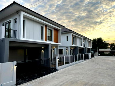 เช่าบ้านเดี่ยว ชลบุรี : โครงการบ้านเดี่ยว สินวิเศษ ไพรด์ แหลมฉบัง–บางละมุง