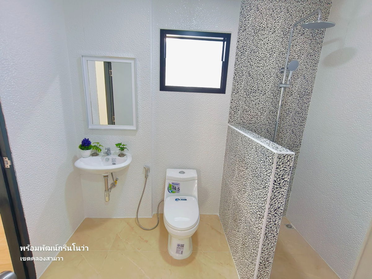 รูป บ้านแฝด คลองสามวา มีนบุรี ใกล้ซาฟารีเวิล์ด สนามกอฟล์ปัญญารามอินทรา หมู่บ้านพร้อมพัฒน์กรีนโนว่า แถมแอร์ พร้อมเฟอร์นิเจอร์ นัดชมบ้าน/จอง 085-318-6868 - รูปที่ 8/25