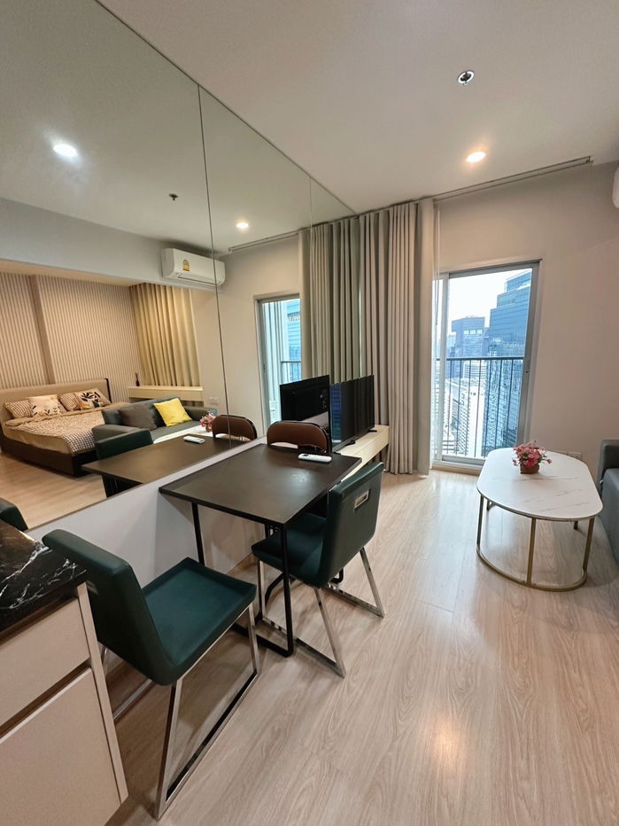 รูป For Rent Condo Noble Revolve Ratchada 2 Fully Furnished(S15-41180) - รูปที่ 5/8