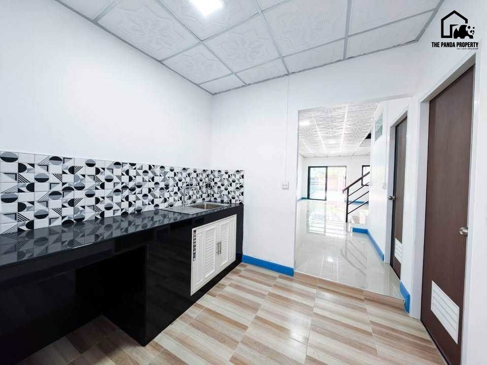 รูป  หมู่บ้านนภาศิริ ซอยบุญศิริ 27 ถนนสุขุมวิท–บางเมือง  - รูปที่ 8/14