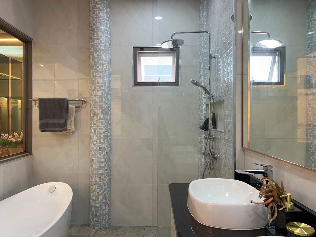 รูป ขายบ้านหรูพัทยา ทำเลทอง ใกล้อ่างเก็บน้ำมาบประชัน ที่สุดของความเป็นส่วนตัว ดีไซน์ทันสมัย ตอบโจทย์ไลฟ์สไตล์ไฮเอนด์ - รูปที่ 24/35