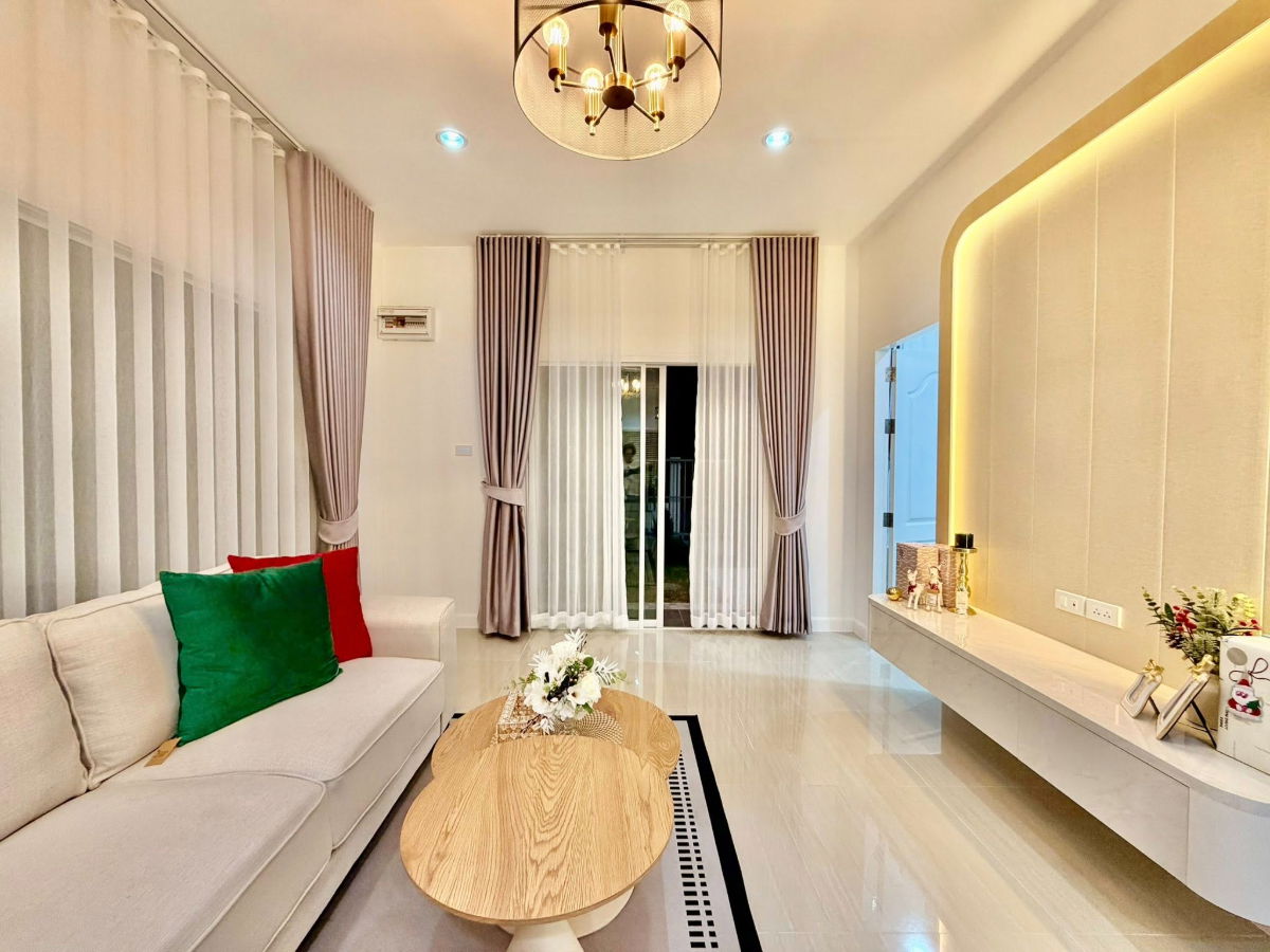 รูป ขายบ้านแฝด พัทยา ขนาด 36 ตรว. 2.89 ล้าน - รูปที่ 8/38