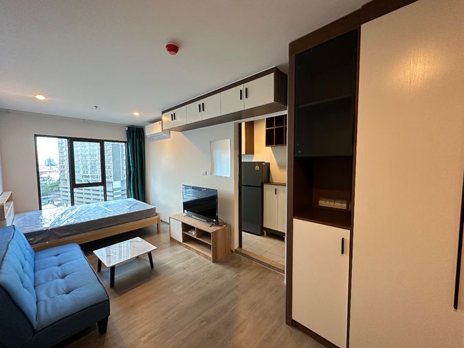 Regent Home Wutthakat | ราคา 9,500 บาท | เข้าอยู่ภายในเดือนนี้ลดเหลือ 9,000 บาท!! ห้องสวย ทำเลดี เฟอร์นิเจอร์ครบ