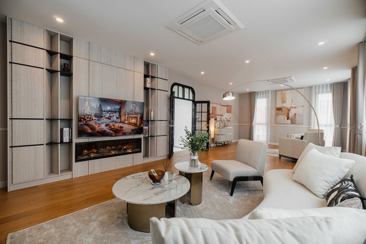 picture CINQ ROYAL Krungthep Kreetha 5 bedrooms, for sale - 10/25