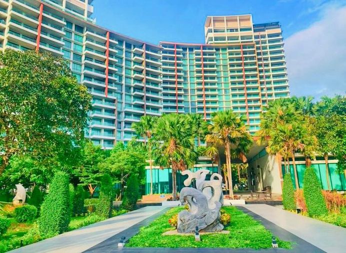 ขายคอนโดหรู ติดทะเล คาซาลูน่า พาราดิโซ่ บางพระ ศรีราชา ชลบุรี 