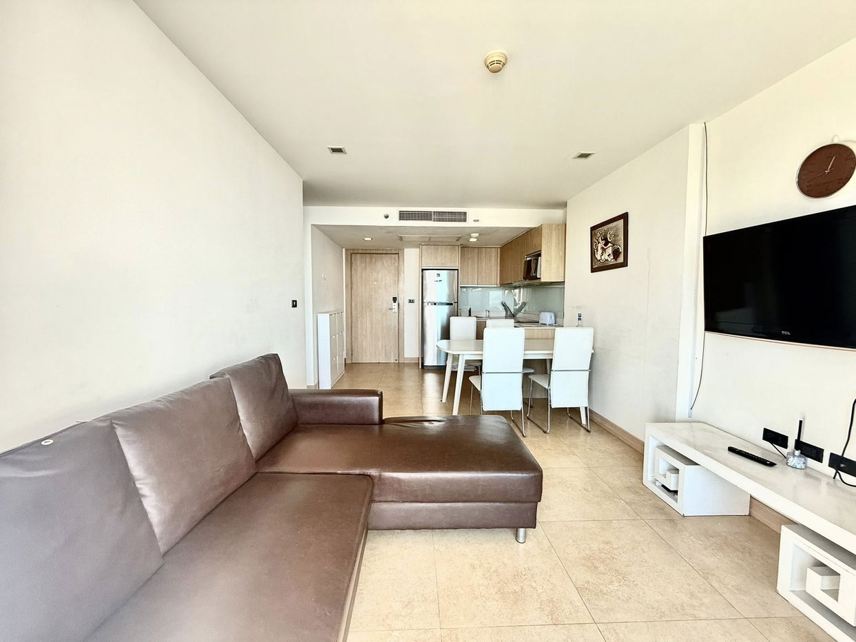 picture The Cliff Cozy Beach Condo for Sale at Pratumnak, Pattaya - 4/11