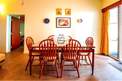 คอนโดให้เช่า : เช่าห้องคอนโดพัทยา หาดส่วนตัว ใจกลางเมือง พร้อมอยู่เฟอร์ฯครบ