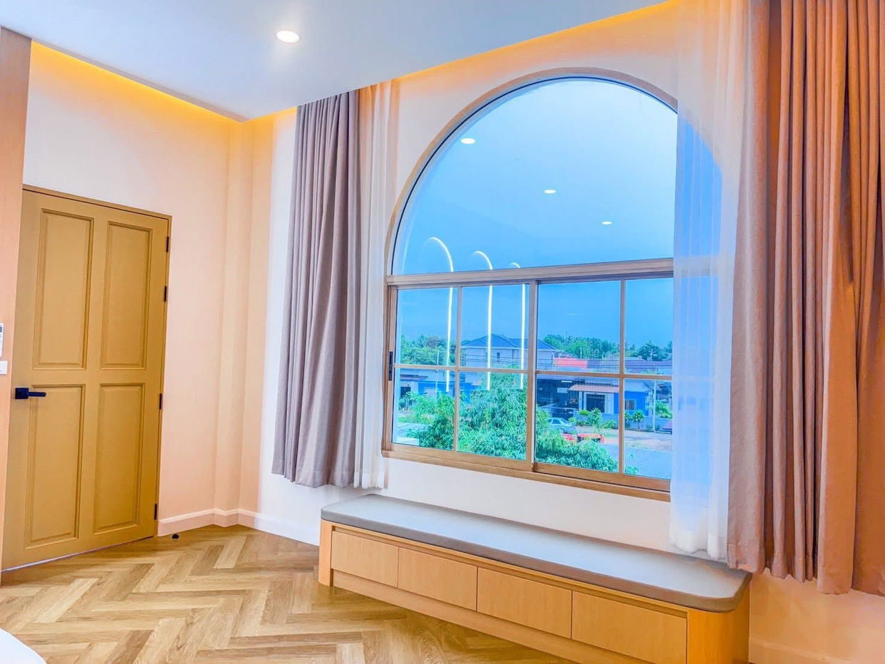 picture Pool Villa 5 Bedroom for Sale in East Pattaya - 18/19