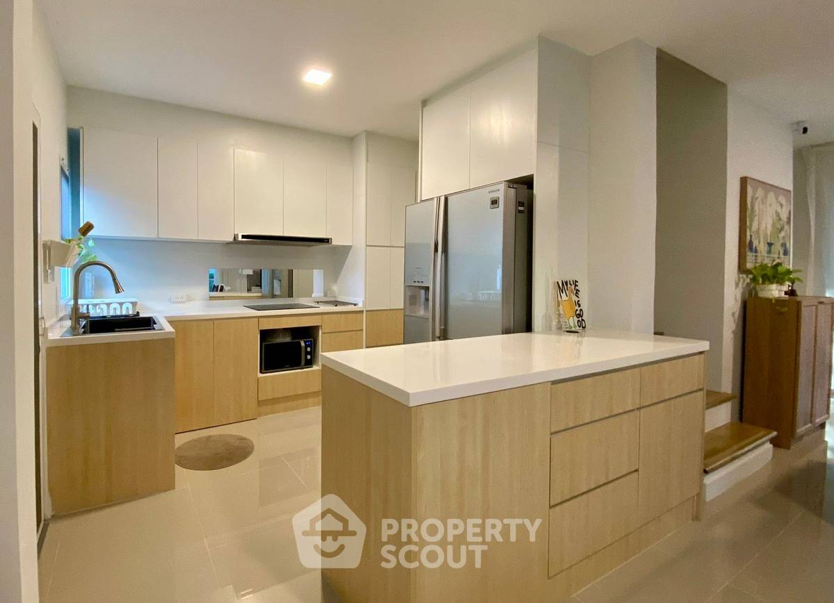 รูป บ้านแฝด 3-ห้องนอน ที่ แกรนด์ พลีโน่ เมกา บางนา ใน บางพลีใหญ่ (ID 2462251) - รูปที่ 14/37