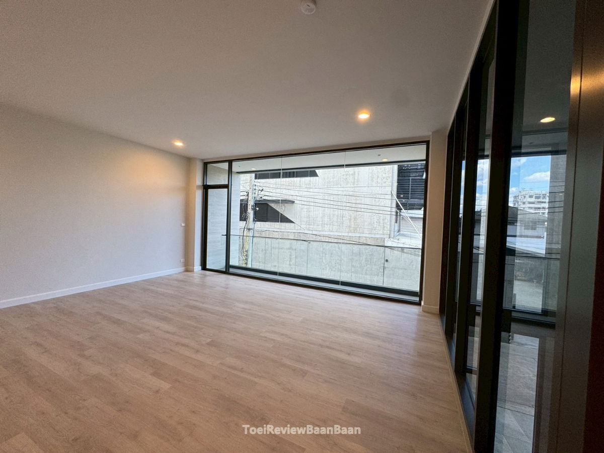 picture For rent ELSE Sukonthasawat 26 Modern Luxury Home office - 12/36