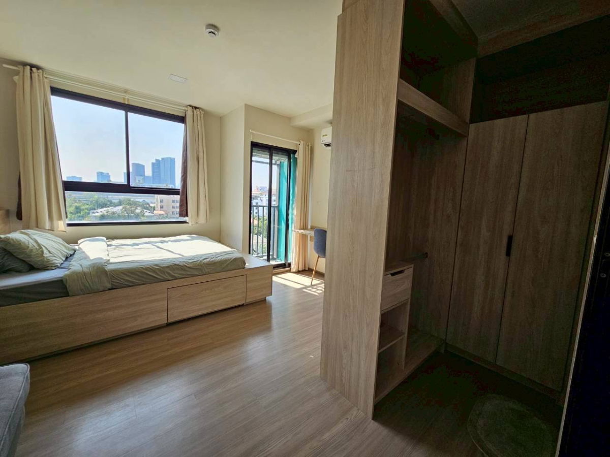 รูป 📌 ให้เช่า The Muve Ram 22 ห้องมุม ชั้น 5 ขนาด 25.5 ตร.ม. บิ้วอินทั้งห้อง วิวโล่งไม่บล็อค 🗓 พร้อมเข้าอยู่ 1 ม.ค. 2569 - รูปที่ 2/9