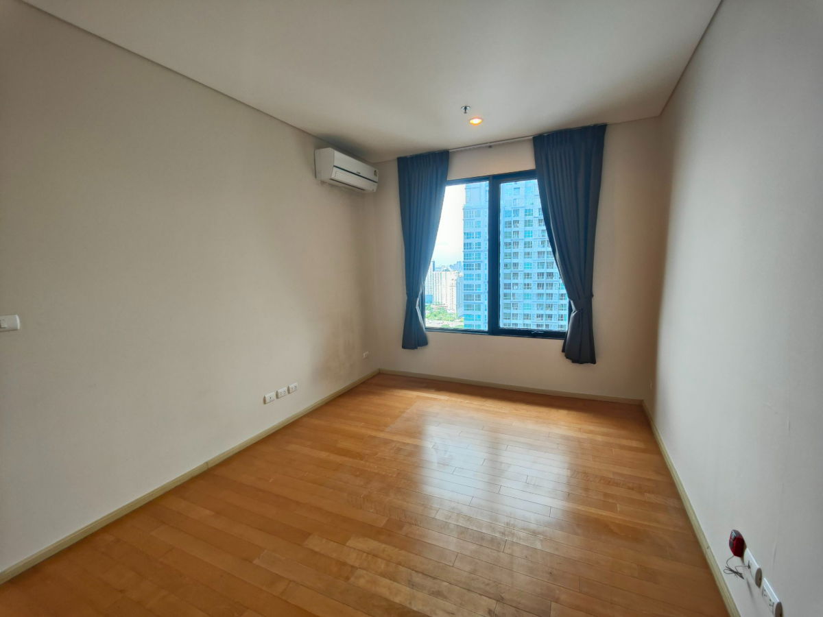 รูป ปล่อยขาย วิลลา อโศก ใกล้ MRT เพชรบุรี, 1 ห้องนอน 1 ห้องน้ำ, 52.35 ตรม., ชั้นที่ 35 - รูปที่ 24/30