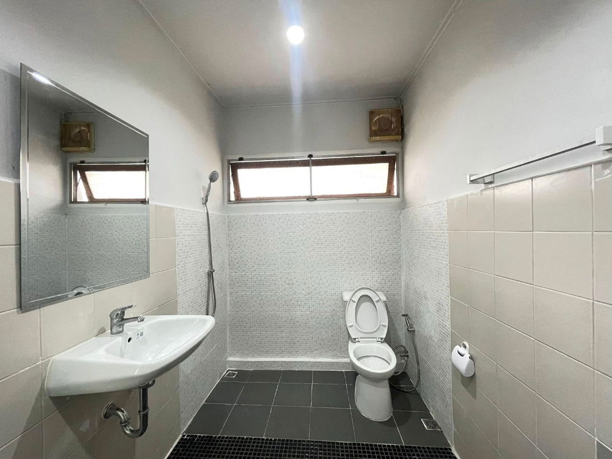 picture For Rent Single House Ratchadaphisek Soi 19 - 8/14