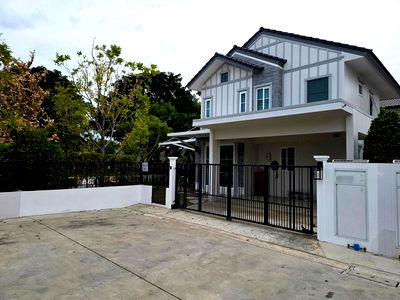 Houses for rent Central Plaza Bang Na : Detached House For Rent Villaggio 3 Srinakarin - Bangna Samut Prakan