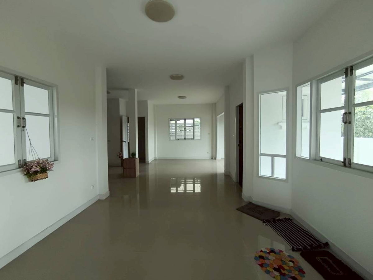 รูป ขายบ้านเดี่ยว 2 ชั้น หลังมุม หมู่บ้านปิยวรารมย์ 4 สภาพสวยใหม่ ไม่เคยมีคนอยู่ บรรยากาศเงียบสงบ ร่มรื่น - รูปที่ 10/15