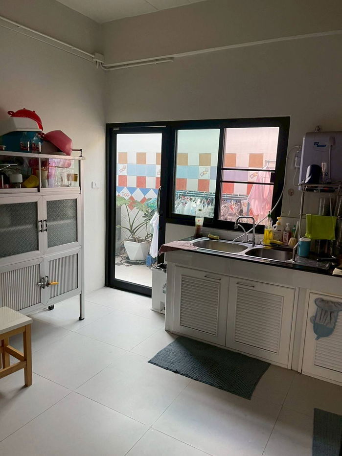 รูป 🏡 ขายบ้านเดี่ยวหลังใหญ่ 2 ชั้น ใกล้สนามบินดอนเมือง ✈️ ✨ มีสระว่ายน้ำในตัวบ้าน 🚆 ใกล้ BTS คูคต - รูปที่ 10/12