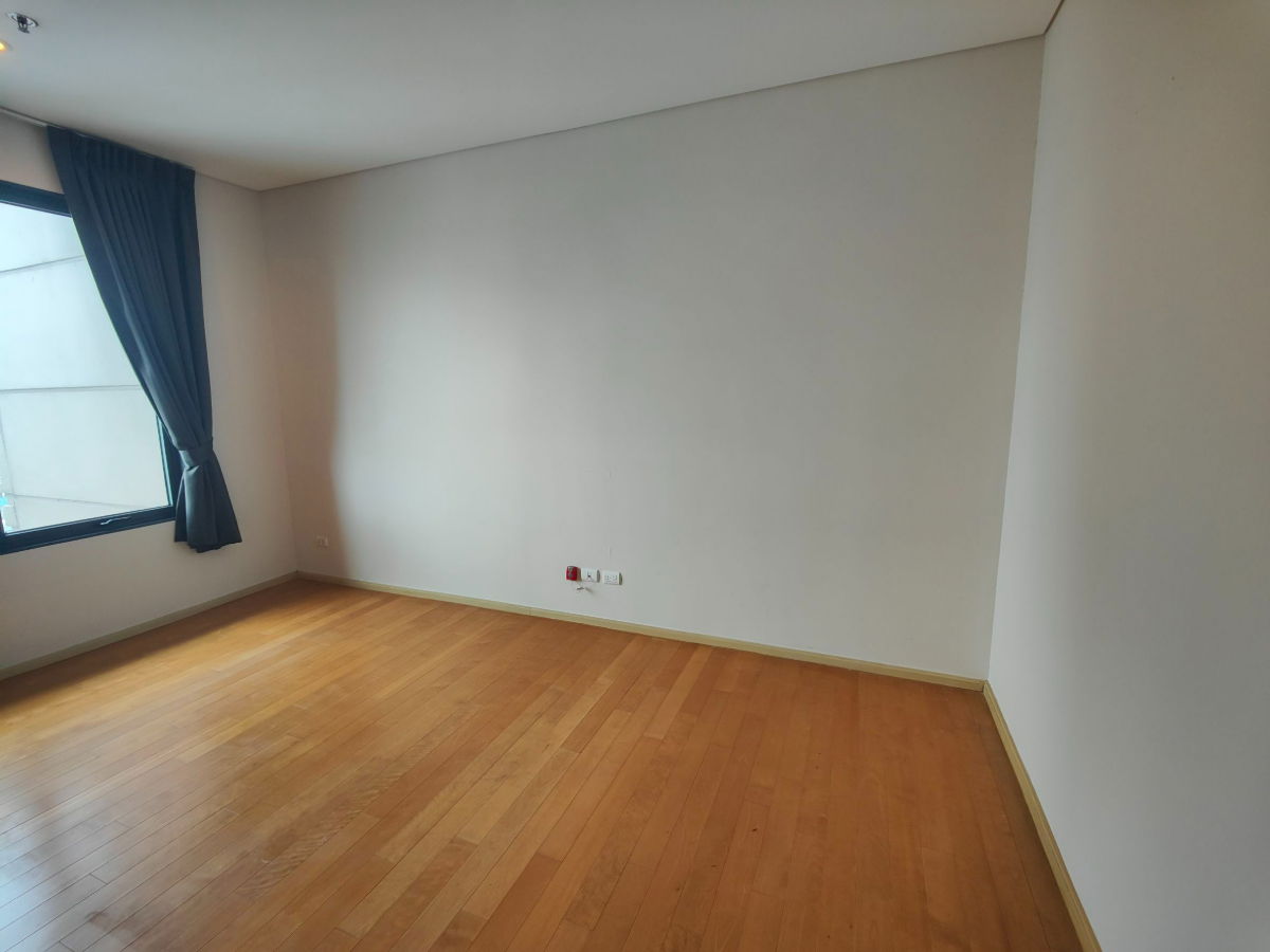 รูป ปล่อยขาย วิลลา อโศก ใกล้ MRT เพชรบุรี, 1 ห้องนอน 1 ห้องน้ำ, 52.35 ตรม., ชั้นที่ 35 - รูปที่ 23/30