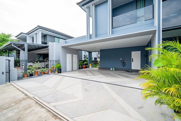 4-bed house for rent, 223 sqm, 75.4 sq wah, Setthasiri Krungthep kreetha 2