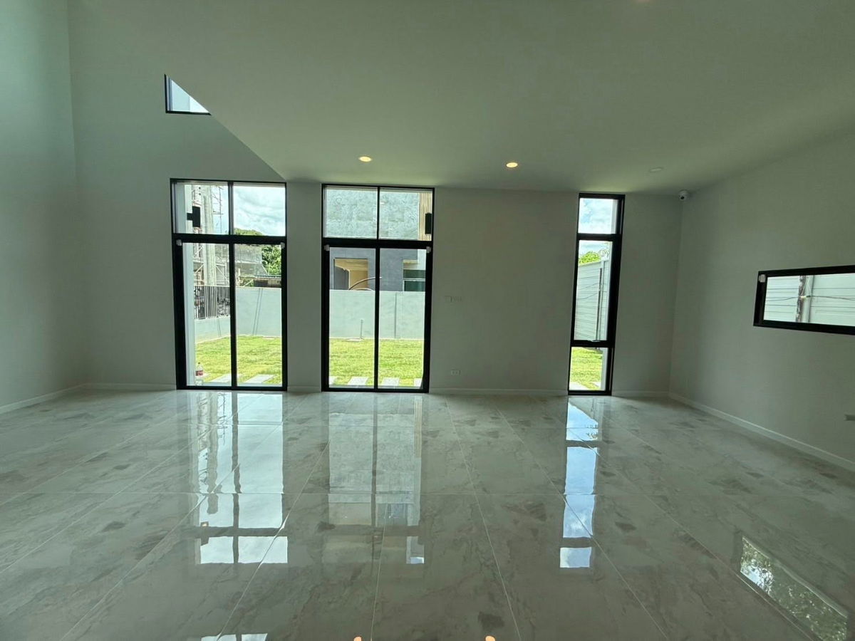 picture For Rent House The Master Ratchaphruek – Sapan Jesada Bodin - 12/23