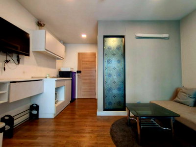 ขายคอนโด : ขายคอนโดห้องชุด Esta Bliss รามอินทรา 24.72 ตร.ม 1 นอน 1 น้ำ ตึก A ชั้น 8 วิวสระว่ายน้ำ ใกล้ BTS บางชัน