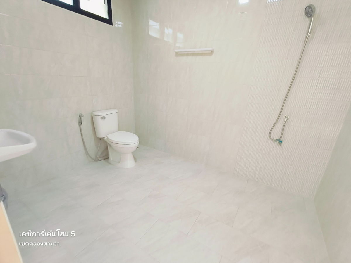 รูป บ้านเดี่ยว เนื้อที่ 73.3 ตรว. 5 ห้องนอน ทำเล มีนบุรี คลองสามวา เคซีการ์เด้นโฮม 5  นัดชมบ้าน 085-318-6868 คุณวา - รูปที่ 17/30