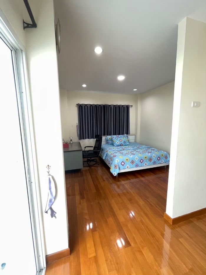 รูป ขายบ้านบ้านเดี่ยว 2 ชั้น เนื้อที่ 50 ตร.วา  ซ.ประชาอุทิศ76 แยก4/2 เขตทุ่งครุ
 - รูปที่ 11/19