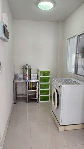 รูป HU7078 ทาวน์เฮ้าส์ให้เช่า หมู่บ้านธีรินทร์ กรุงเทพมหานคร - รูปที่ 7/8