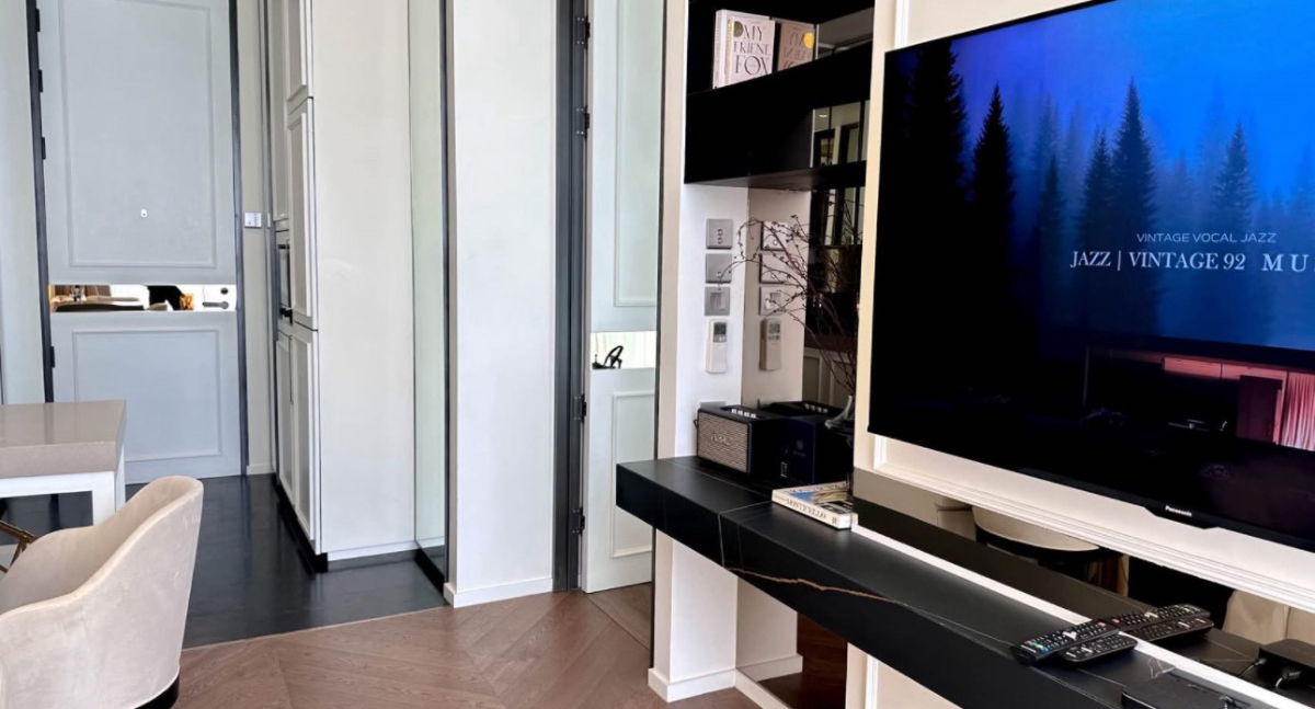 รูป ST445 ปล่อยเช่า คอนโดลักชัวรีใจกลางชิดลม 28 Chidlom (ทเวนตี้เอท ชิดลม) ห้องใหม่ ตกแต่งเสร็จ พร้อมเข้าอยู่ - รูปที่ 5/9