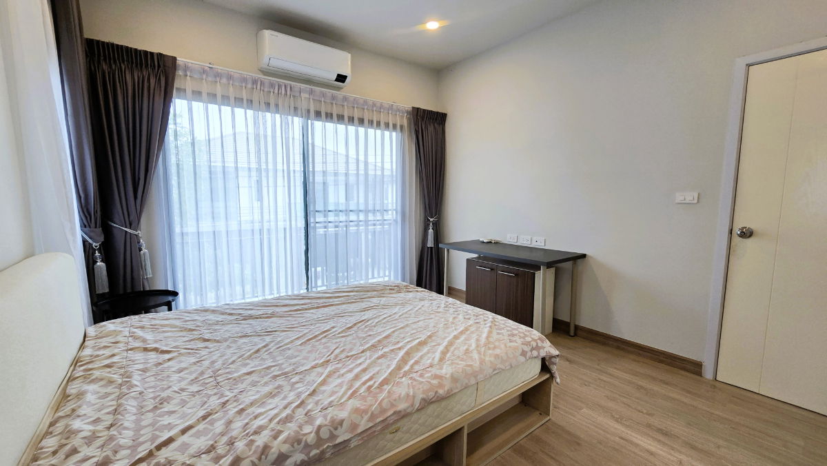 รูป ปล่อยเช่า!! บ้านสไตล์อังกฤษเรียบหรู พร้อมสังคมคุณภาพ โครงการ บริทาเนีย บางนา-สุวรรณภูมิ กม.26 หมู่บ้านหรู แต่งครบ ตอบโจทย์ทุกไลฟ์สไตล์ - รูปที่ 12/20