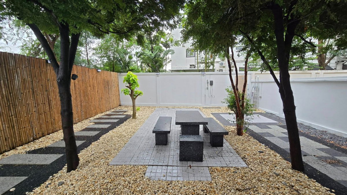 รูป UV01892 - Villa Albero Rama 9 - Srinakarin - รูปที่ 4/11