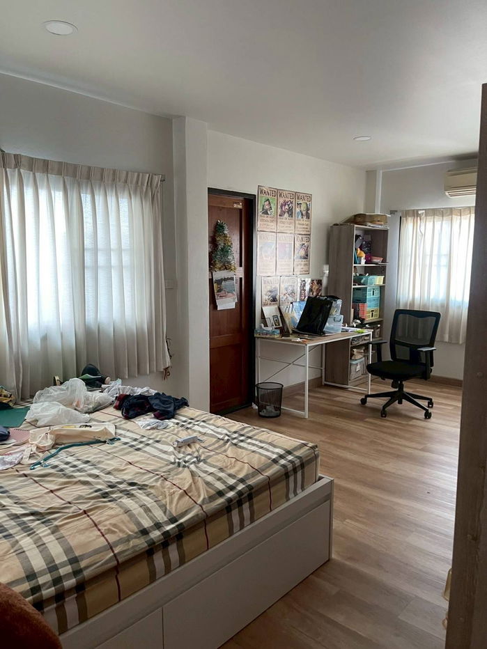 รูป 🏡 ขายบ้านเดี่ยวหลังใหญ่ 2 ชั้น ใกล้สนามบินดอนเมือง ✈️ ✨ มีสระว่ายน้ำในตัวบ้าน 🚆 ใกล้ BTS คูคต - รูปที่ 9/12