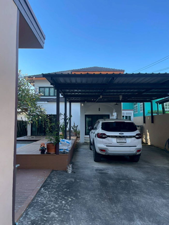 รูป 🏡 ขายบ้านเดี่ยวหลังใหญ่ 2 ชั้น ใกล้สนามบินดอนเมือง ✈️ ✨ มีสระว่ายน้ำในตัวบ้าน 🚆 ใกล้ BTS คูคต - รูปที่ 3/12