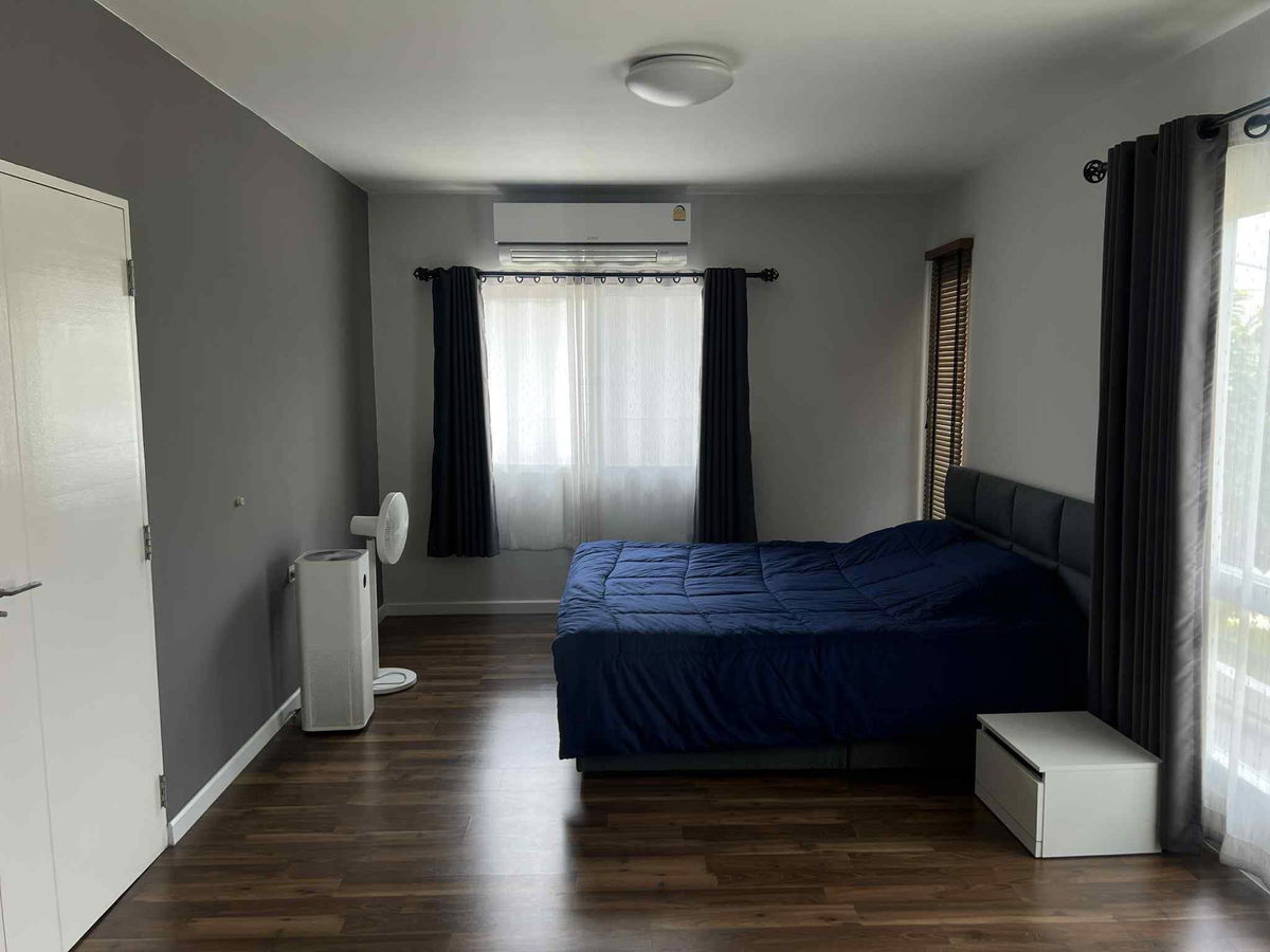 รูป ให้เช่าบ้านเดี่ยว Inizio สันกำแพงสายใหม่ | แต่งครบ Built-in ทั้งหลัง ฟรี! แม่บ้าน+คนสวน+เน็ต - รูปที่ 8/20