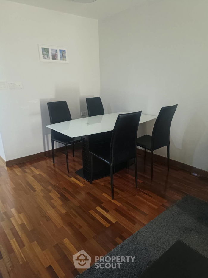 รูป คอนโด 2-ห้องนอน ที่ อโศก เพลส ใกล้ MRT สุขุมวิท (ID 2015768) - รูปที่ 3/14