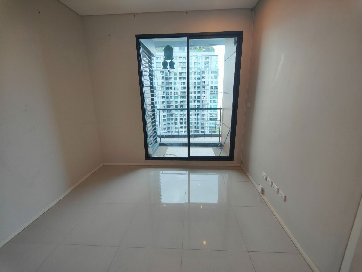 รูป ปล่อยขาย วิลลา อโศก ใกล้ MRT เพชรบุรี, 1 ห้องนอน 1 ห้องน้ำ, 52.35 ตรม., ชั้นที่ 35 - รูปที่ 2/30