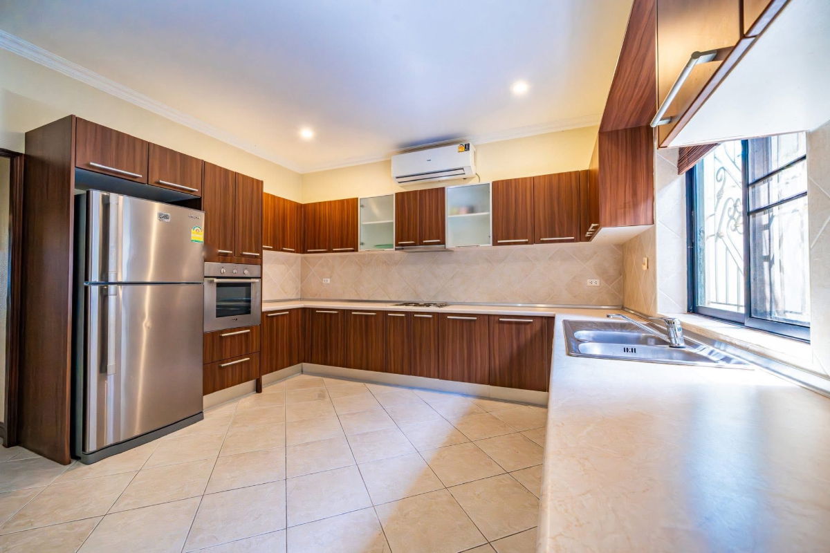 รูป ขายวิลล่าหรูโครงการทำเลทองพระตำหนัก! เดินไปทะเลได้เพียง 400 เมตร! | หมู่บ้านสงบ ร่มรื่น และเป็นส่วนตัวที่สุด - รูปที่ 10/15