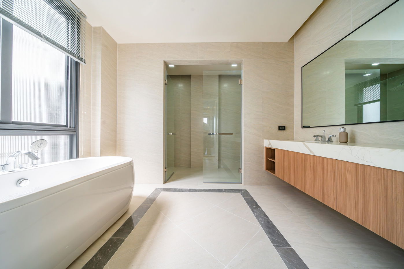 picture Two-Storey Pool Villa for Sale in East Pattaya - 15/15