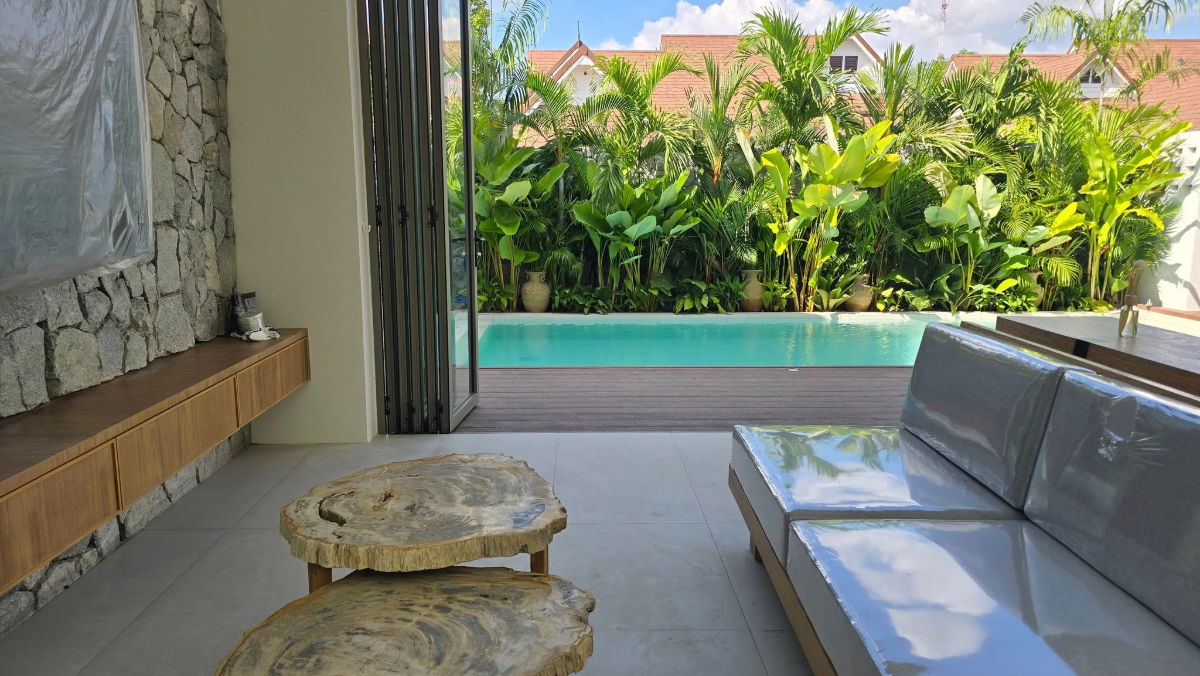 รูป ขายพูลวิลล่าหรูในพัทยา ลดแรง! พร้อมเฟอร์นิเจอร์ บิวท์อิน อ่างจากุซซี่ ทำเลชัยพฤกษ์ 2 – เขามะกอก  - รูปที่ 4/17